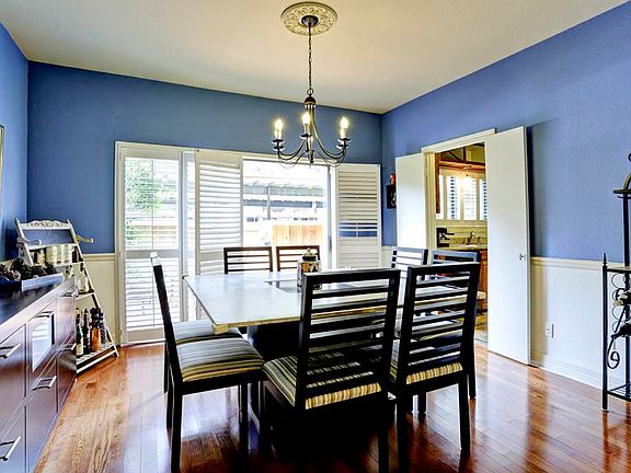 5th image of 11711 Memorial Dr APT 397