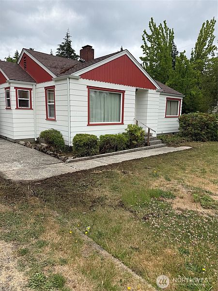 3rd image of 3845 Boston Harbor Road NE