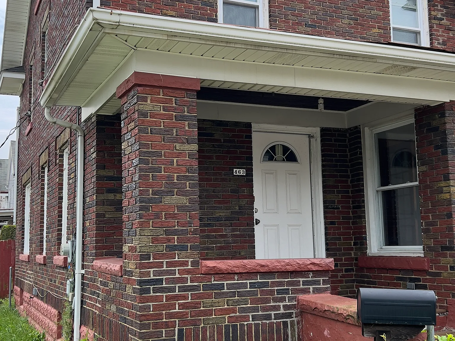 3 bed, 1566 sqft, $1,200 — Photo 1