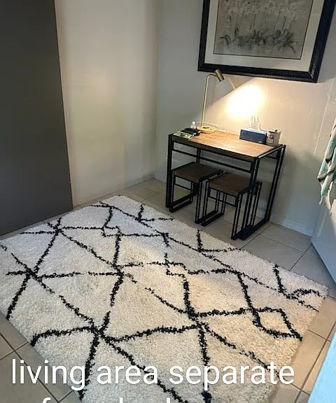 3674 SW 26th St #3 — Photo 4