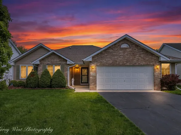 2436 Kristi Ln, Rockford, IL 61102