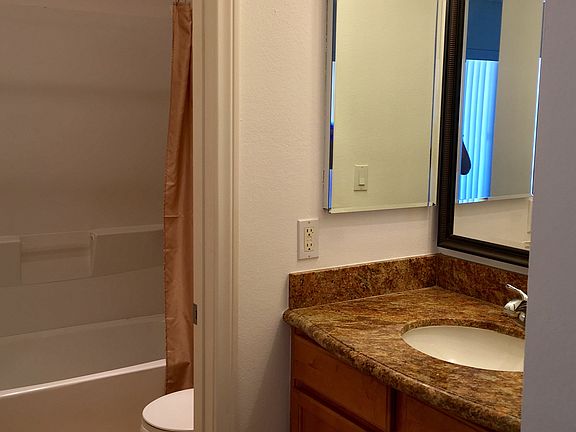 4th image of 1105 Sepulveda Blvd Unit 204