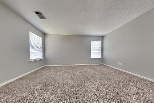4th image of 31218 Deerwood Park Ln