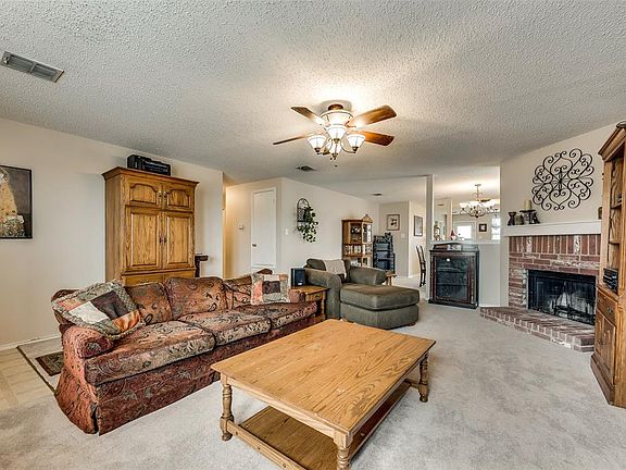 4th image of 3601 Andalusian Dr