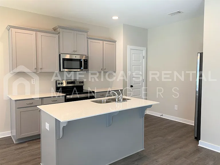 11335 Crimson Ridge Rd — Photo 7