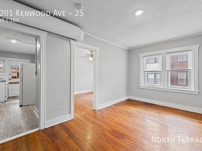 4201 Kenwood — Photo 17