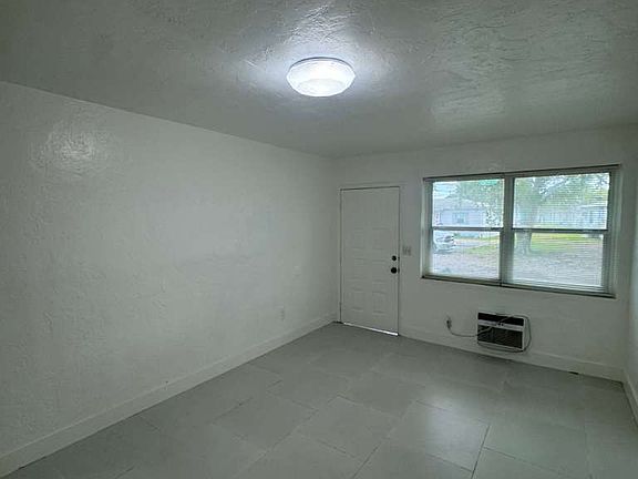 2nd image of 9401 NW Little River Dr #29