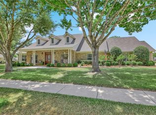 4101 Pinehurst Dr, Taylor, TX 76574
