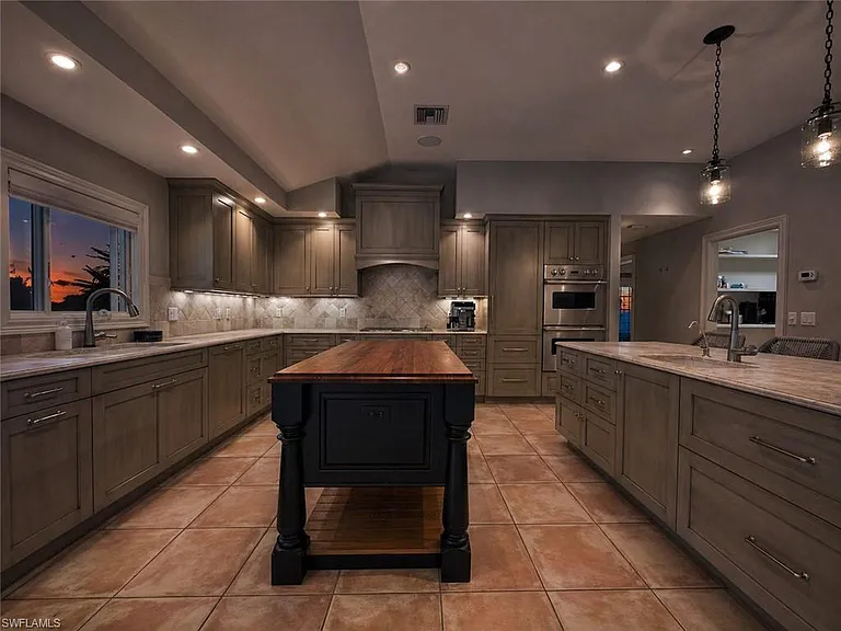 4083 Belair Ln — Photo 6