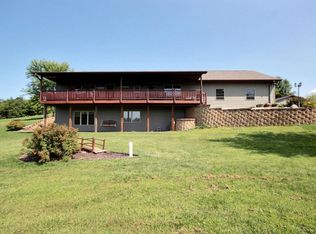 N6617 Scotch Coulee Rd E, West Salem, WI 54669