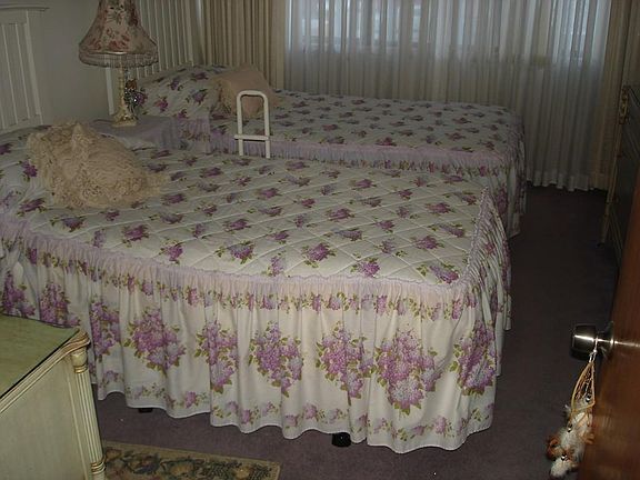 5th image of 1 Carey Cir APT 210