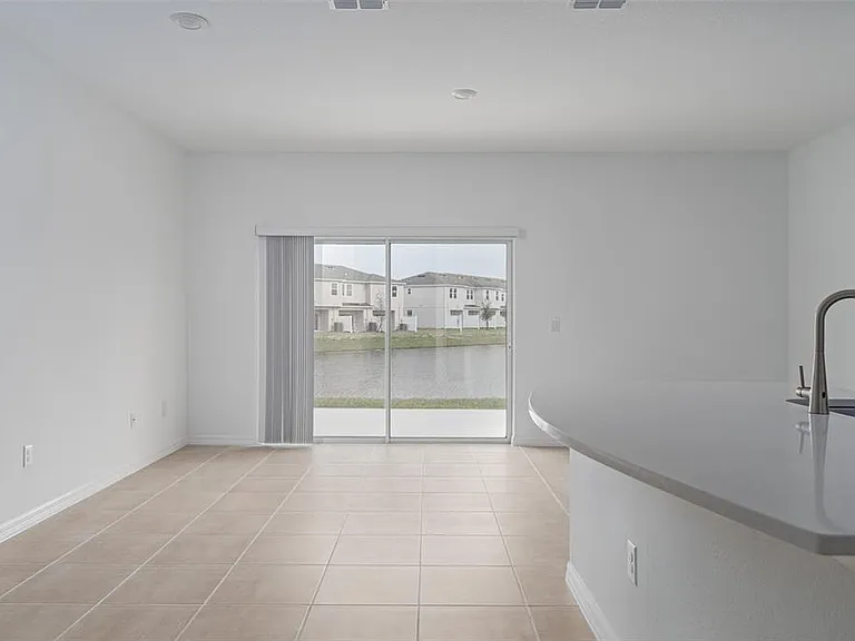 11720 Glenside Ter — Photo 3