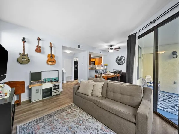 2238 River Run Dr Unit 250, San Diego, CA 92108