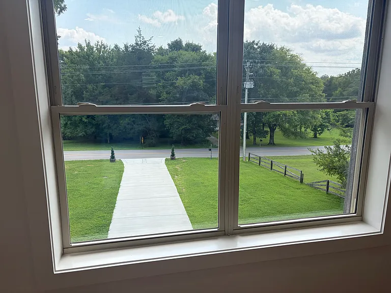 1716 Needmore Rd — Photo 3