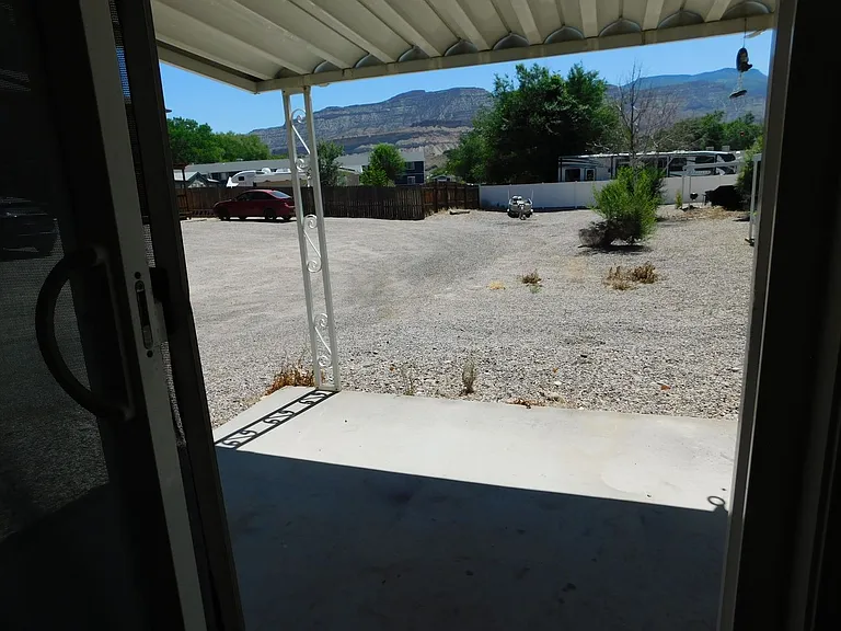 426 Pendleton St — Photo 12