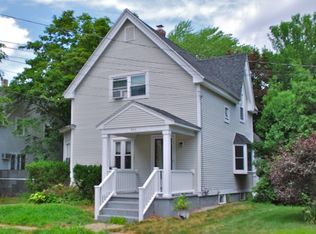 846 Dix St, Manchester, NH 03103