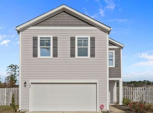 800 Lenox Dr, Holly Ridge, NC 28445