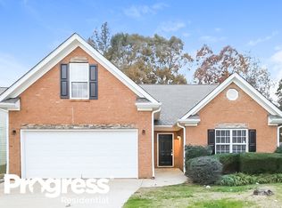 1545 Queen Elizabeth Dr, Locust Grove, GA 30248