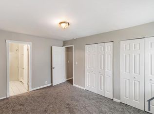 21890 Coolidge Hwy #201, Oak Park, MI 48237