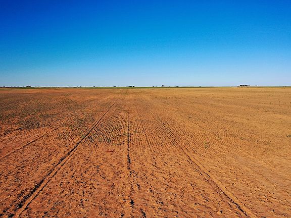 4th image of County Road 124