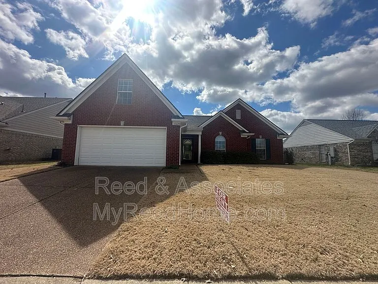 11625 Dempsey Dr — Photo 1