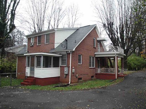 4th image of 724 E 1st North St