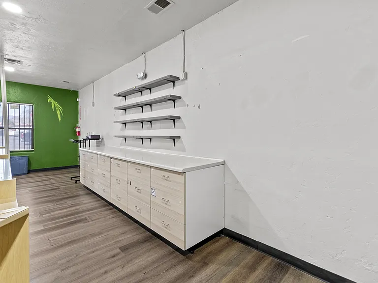 360 Sudderth Dr #1 — Photo 11