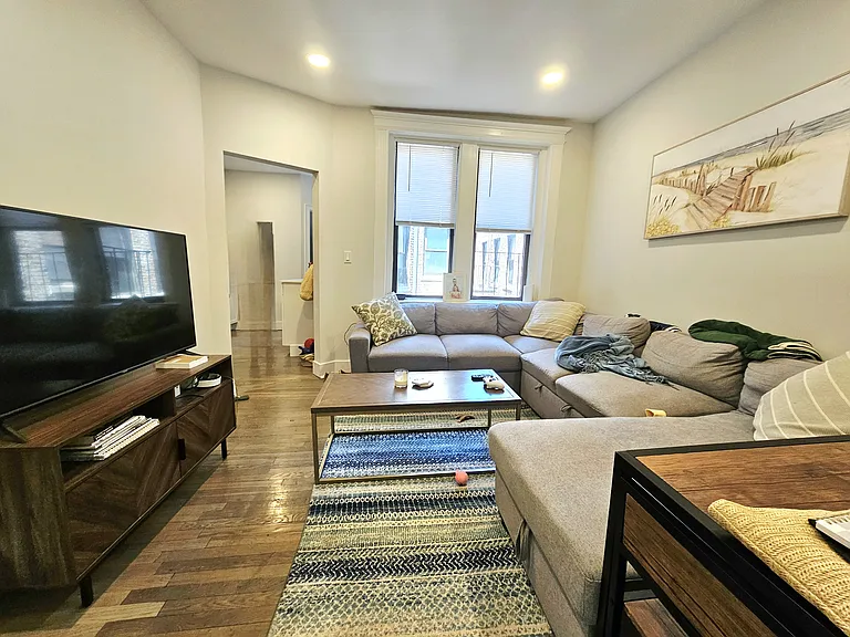 9 Myrtle St #1 — Photo 11