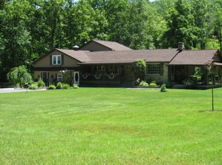 235 Quiet Hollow Rd, Hollidaysburg, PA 16648
