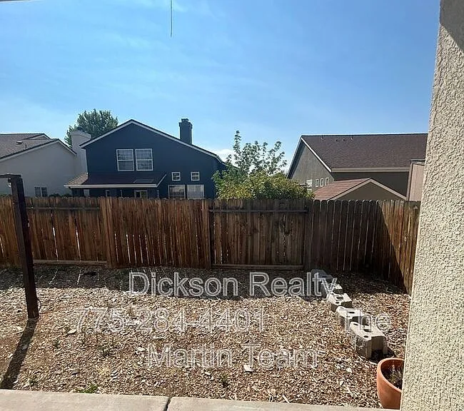 1465 Ridge Point Dr — Photo 17