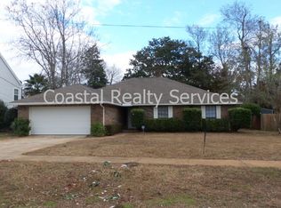 300 Brian Cir, Mary Esther, FL 32569