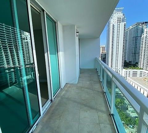 2nd image of 951 Brickell Ave APT 2605