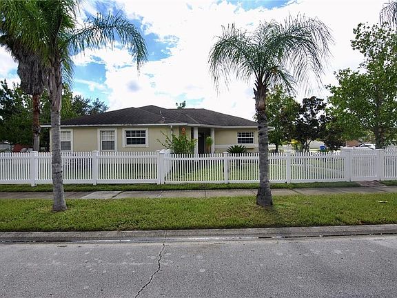 2nd image of 1708 Alexandria Ln