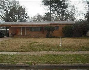 2nd image of 709 Meadowdale Pl