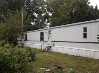 407 E Oak St, Weir, KS 66781
