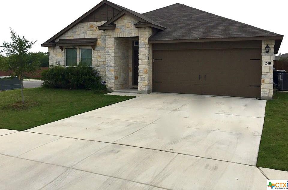 1st image of 240 Capistrano Dr