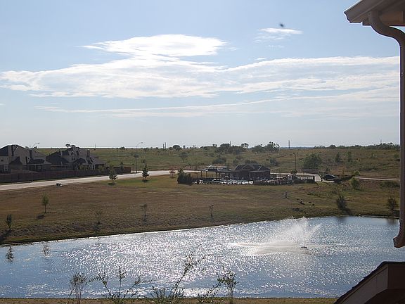 2nd image of 8516 Hornbeam Dr