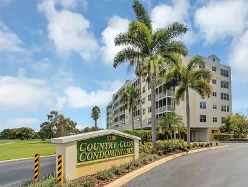 2 bed, 2.0 bath, 1500 sqft, $1,695 — Photo 2