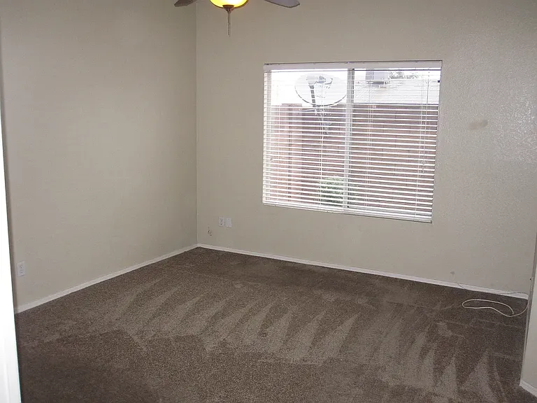 625 N Hamilton St #38 — Photo 6