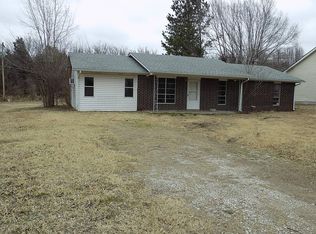 120 E Cypress St, Holdenville, OK 74848