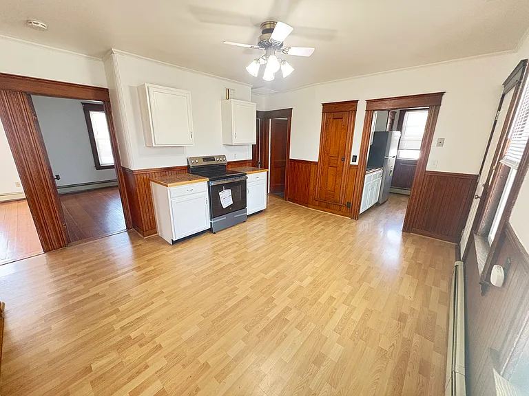 7 Sladen St #2 — Photo 15