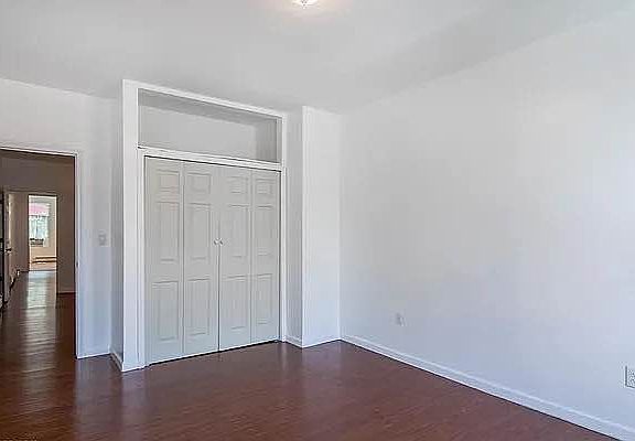3rd image of 380 Knickerbocker Ave #3