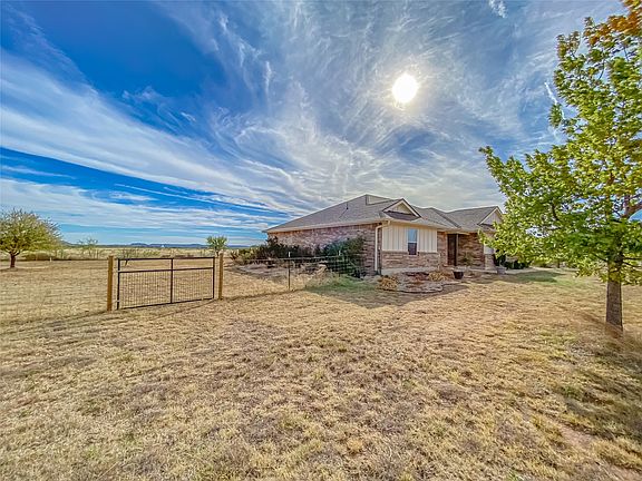 3rd image of 2729 County Road 154