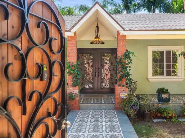 13936 Magnolia Blvd, Sherman Oaks, CA 91423