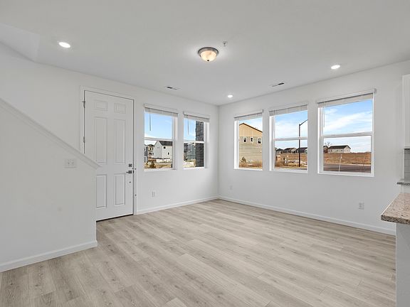 3rd image of 1817 Zephyr Rd