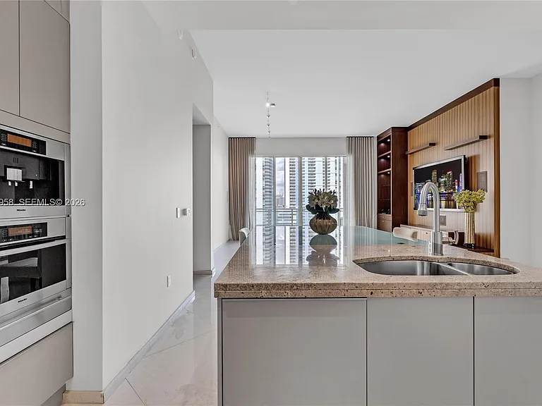 900 Brickell Key Blvd #1002 — Photo 53