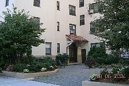 2nd image of 17 N Chatsworth Ave APT 2B