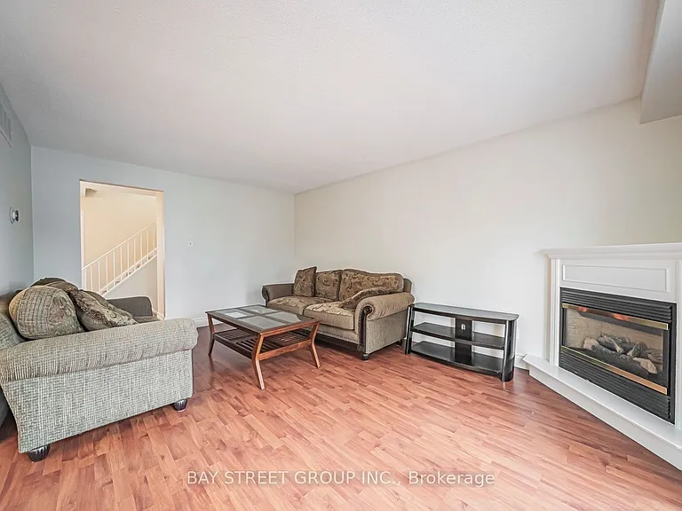296 Killdeer St W — Photo 38