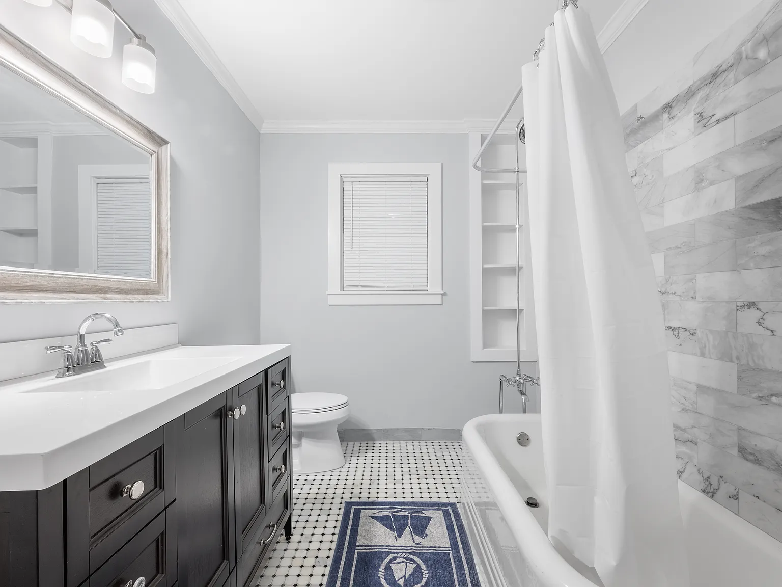 2 bed, 1870 sqft, $2,650 — Photo 4