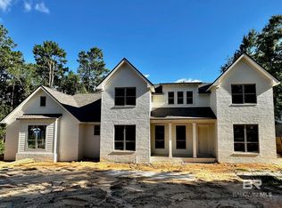 124 Glen Hardie Dr, Fairhope, AL 36532